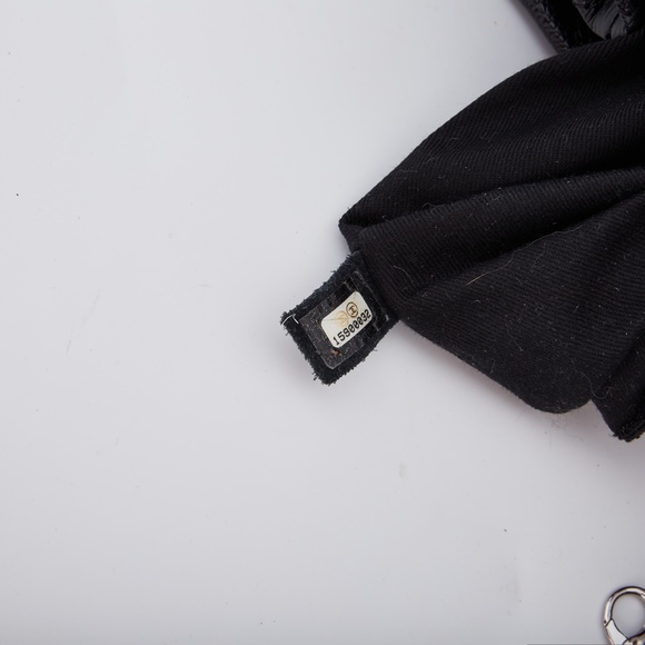 CHANEL VINTAGE CAVIAR BLACK LEATHER GRAND SHOPPING TOTE MEDIUM (2015) - Picture 7 of 10